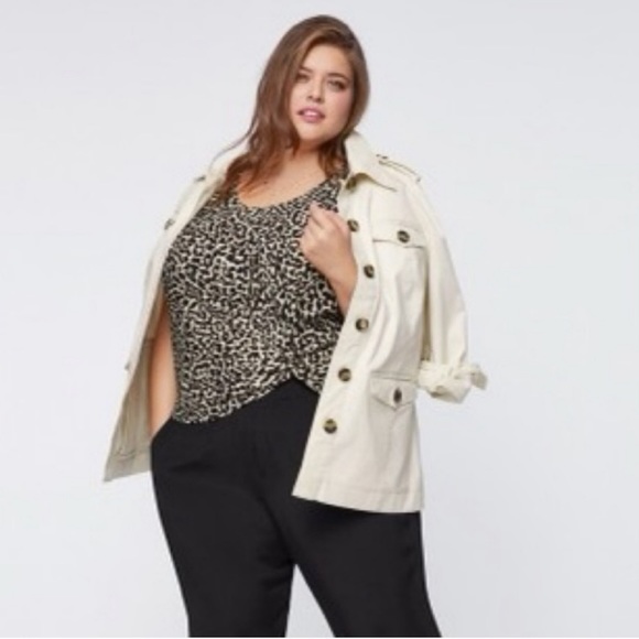 CAbi Tops - Cabi leopard top size medium